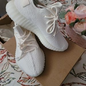Yeezys Boost 350